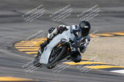 media/Oct-06-2024-Race Pace (Sun) [[d7d39ec7ad]]/9-Bowl Exit (940am)/